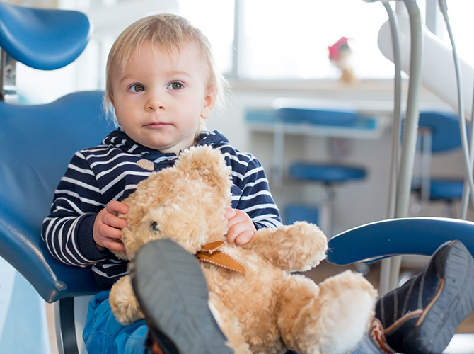 baby at dentist